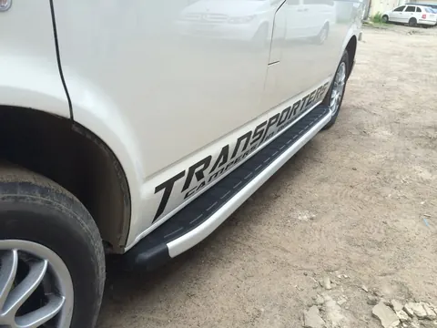 Бокові пороги Fullmond (2 шт., алюм) Довга база для Volkswagen T5 Transporter 2003-2010 рр — Volkswagen T5 Transporter 2003-2010 гг. DianaParts
