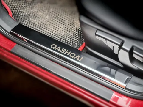 Накладки на пороги на пластик (4 шт, нерж) для Nissan Qashqai 2007-2010 рр — Nissan Qashqai 2007-2010 гг. DianaParts