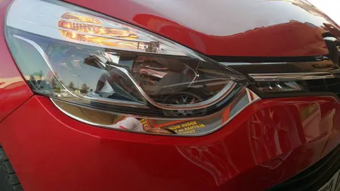Накладки на передні ліхтарі (2 шт, нерж.) для Renault Clio IV 2012-2019 рр — Renault Clio IV 2012-2019 гг. DianaParts