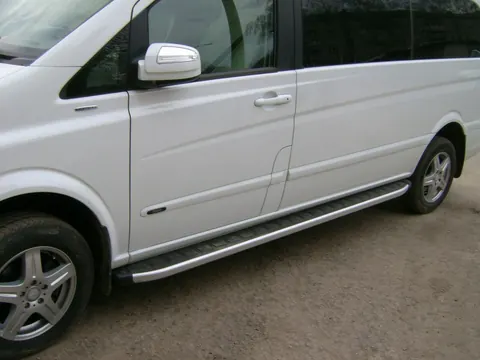 Бокові пороги Альянс (2 шт., алюм) Коротка/Середня бази для Mercedes Viano 2004-2014 рр — Mercedes Viano 2004-2014 гг. DianaParts