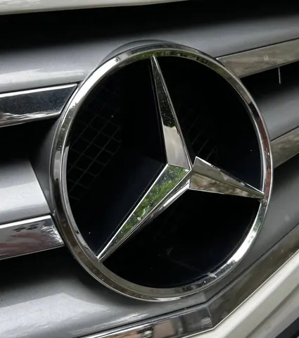 Передня емблема (2008-2011) для Mercedes B-class W245 рр — Mercedes B-class W245 2005-2011 гг. DianaParts