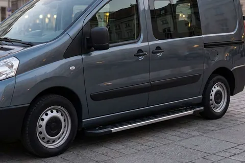 Бокові пороги RedLine V1 (2 шт., алюміній) Коротка база для Citroen Jumpy 2007-2017 рр — Citroen Jumpy 2007–2017 гг. DianaParts