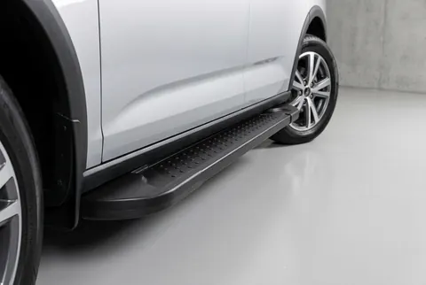 Бокові пороги Allmond Black (2 шт., Алюміній) Максі база для Volkswagen Caddy 2020- рр — Volkswagen Caddy 2020- гг. DianaParts