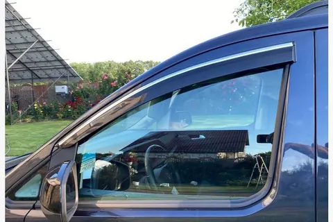Вітровики з хромованим молдингом (2 шт., Sunplex Chrome) для Ford Connect 2021- рр — Ford Connect 2021- гг. DianaParts