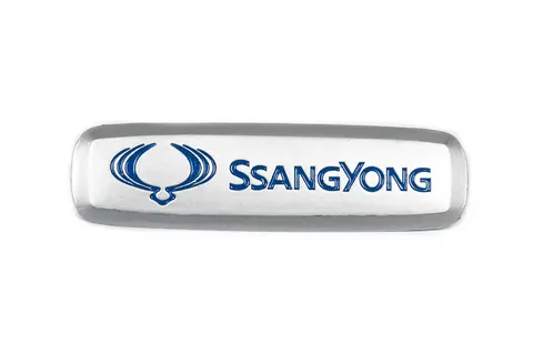 Шильдик алюмінієвий для килимків (1шт) для SsangYong — SsangYong DianaParts