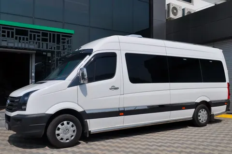 Бічні труби (2 шт., нерж) d70, середня база для Volkswagen Crafter 2006-2016 рр — Volkswagen Crafter 2006-2016 гг. DianaParts