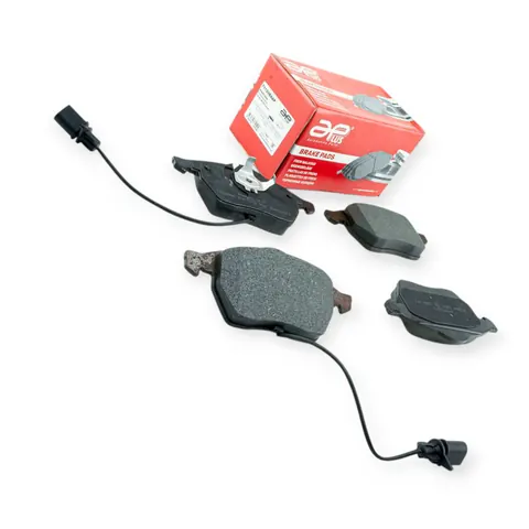 Колодки гальмівні Audi A6 С5 - Volkswagen Passat B5 (1996-2005), Skoda Superb (2001-2008) передні (з датчиком) APPLUS — Гальмівна система DianaParts