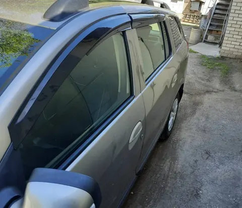 Вітровики (4 шт., Sunplex Sport) для Dacia Logan MCV 2013-2020 рр — Dacia Logan MCV 2013-2020 гг. DianaParts