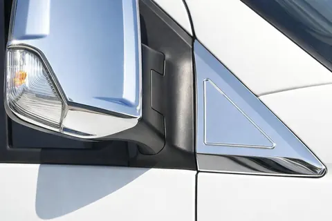 Накладка біля дзеркал (2 шт., нерж) OmsaLine - Італійська нержавійка для Volkswagen Crafter 2006-2016 рр — Volkswagen Crafter 2006-2016 гг. DianaParts