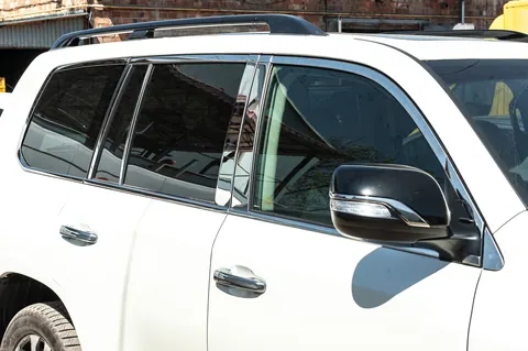 Повна окантовка вікон і на стійки (нерж) для Toyota Land Cruiser 200 2007-2021 рр — Toyota Land Cruiser 200 2007-2021 гг. DianaParts