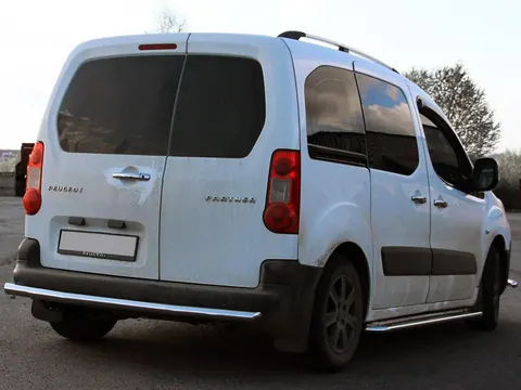Задній захист AK002 (нерж.) 60 мм для Peugeot Partner Tepee 2008-2018 рр — Peugeot Partner Tepee 2008-2018 гг. DianaParts