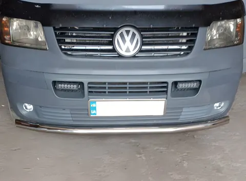 Передній захист одинарний (нерж) 42мм для Volkswagen T5 Multivan 2003-2010 рр — Volkswagen T5 Multivan 2003–2010 гг. DianaParts