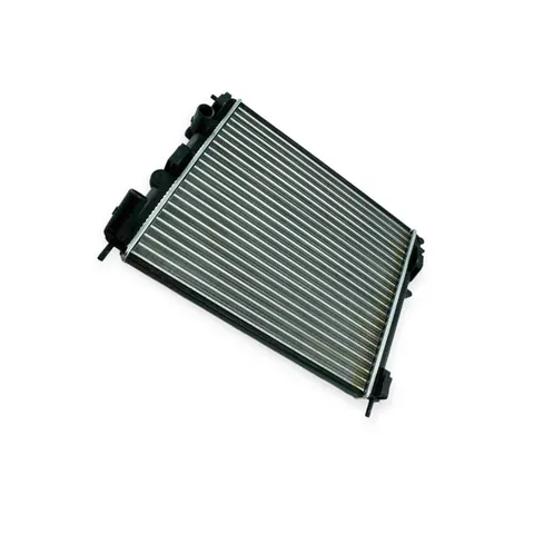 Радіатор охолодження двигуна Logan 1.4, 1.6 (-2008) з кондиціонером AT — Двигун DianaParts