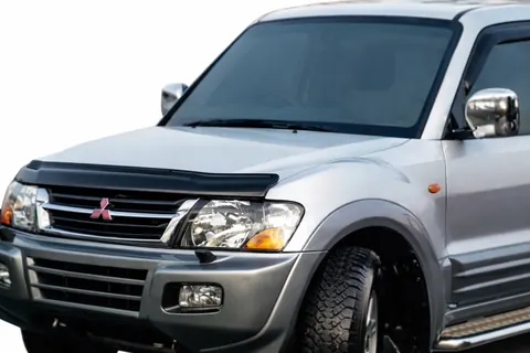 Дефлектор капоту (EuroCap) для Mitsubishi Pajero Wagon III 1999-2006 рр — Mitsubishi Pajero Wagon III 1999-2006 гг. DianaParts