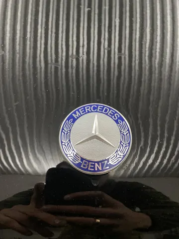 Знак Мерседеса на капот (самоклейка) Самоклейка для Mercedes Vito W638 1996-2003 рр — Mercedes Vito W638 1996-2003 гг. DianaParts
