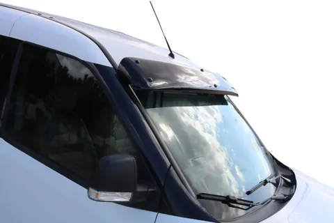 Козирьок на лобове скло (чорний глянець, 5мм) для Fiat Doblo II 2010-2022 рр — Fiat Doblo II 2010-2022 гг. DianaParts