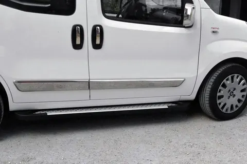 Бокові пороги Allmond Grey (2 шт., алюм) для Peugeot Bipper 2008-2017 рр — Peugeot Bipper 2008-2017 гг. DianaParts