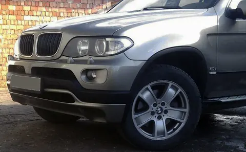 Накладка на передній бампер (2003-2006, під фарбування) для BMW X5 E53 рр — BMW X5 E53 1999–2006 гг. DianaParts