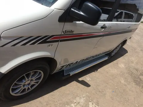 Бокові пороги Line (2 шт., алюм) Довга база для Volkswagen T5 Transporter 2003-2010 рр — Volkswagen T5 Transporter 2003-2010 гг. DianaParts