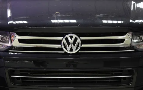 Накладки на решітку (Omsa, 4 шт, нерж) для Volkswagen T5 2010-2015 рр — Volkswagen T5 2010-2015 гг. DianaParts