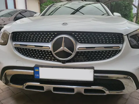 Передня решітка Diamond Silver (для Base 2019-2022) для Mercedes GLC coupe C253 рр — Mercedes GLC coupe C253 2016-2023 гг. DianaParts