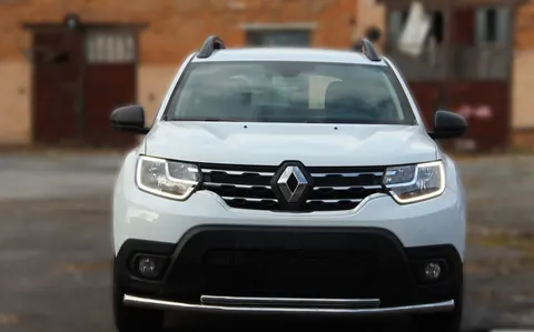 Передній захист ST014 (нерж.) d60/42 для Renault Duster 2008-2017 рр — Renault Duster 2008-2017 гг. DianaParts