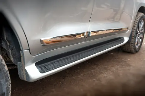 Комплект дверних молдингів (2016-2021) для Toyota Land Cruiser 200 рр — Toyota Land Cruiser 200 2007-2021 гг. DianaParts