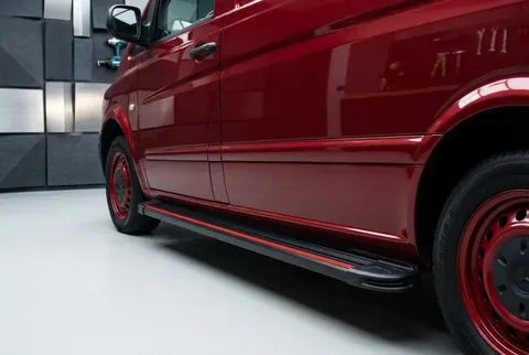 Бокові пороги Maya Red (2 шт., алюміній) Довга база для Mercedes Viano 2004-2014 рр — Mercedes Viano 2004-2014 гг. DianaParts