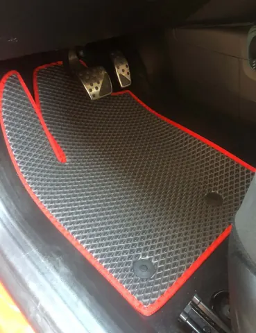 Килимки EVA V-1 (чорні) для Jeep Renegade 2014- рр — Jeep Renegade 2014- гг. DianaParts