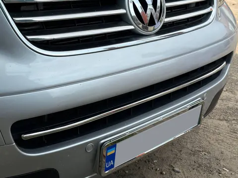 Накладка на нижню решітку (нерж) OmsaLine - Італійська нержавійка для Volkswagen T5 Multivan 2003-2010 рр — Volkswagen T5 Multivan 2003–2010 гг. DianaParts