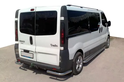 Задні куточки AK003 (нерж) для Renault Trafic 2001-2015 рр — Renault Trafic 2001–2015 гг. DianaParts