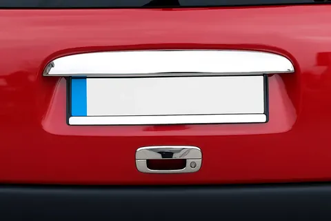 Накладки на задню ручку (1 дв, нерж) для Peugeot Partner 1996-2008 рр — Peugeot Partner 1996-2008 гг. DianaParts