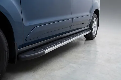 Бокові пороги Duru (2 шт., Алюміній) Максі база для Volkswagen Caddy 2020- рр — Volkswagen Caddy 2020- гг. DianaParts