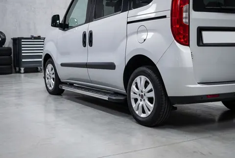 Бокові пороги Duru (2 шт., алюміній) Максі база для Opel Combo 2012-2018 рр — Opel Combo 2012-2018 гг. DianaParts