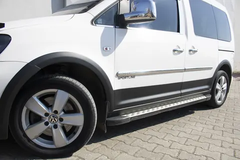 Комплект молдингів і розширювачів арок 1 двері, коротка база для Volkswagen Caddy 2004-2010 рр — Volkswagen Caddy 2004-2010 гг. DianaParts