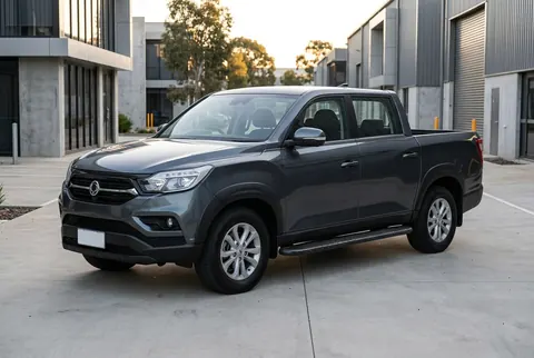 Бокові пороги Bosphore Black (2 шт., Алюміній) для SsangYong Musso ІІ 2018- рр — SsangYong Musso ІІ 2018- гг. DianaParts