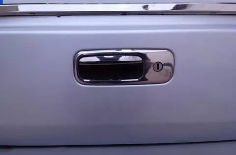 Накладка на ручку багажника (нерж) OmsaLine - Італійська нержавійка для Volkswagen Caddy 2004-2010 рр — Volkswagen Caddy 2004-2010 гг. DianaParts