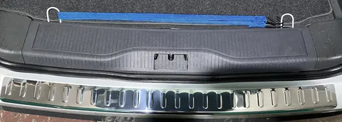 Накладка на задній бампер Carmos V2 (нерж) для Opel Zafira B 2005-2011 рр — Opel Zafira B 2005–2011 гг. DianaParts