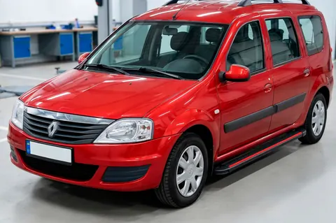 Бокові пороги Maya Red (2 шт., алюміній) для Renault Logan MCV 2005-2013 рр — Renault Logan MCV 2005-2013 гг. DianaParts