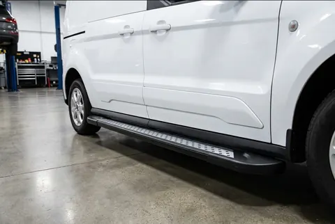 Бокові пороги Vision New Black (2 шт., Алюміній) Стандартна база для Ford Connect 2021- рр — Ford Connect 2021- гг. DianaParts