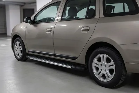 Бокові пороги Duru (2 шт., алюміній) для Renault Logan MCV 2013-2022 рр — Renault Logan MCV 2013-2022 гг. DianaParts