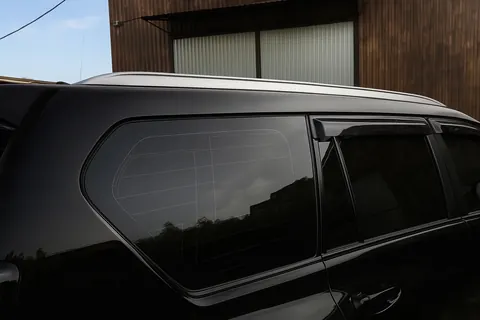 Рейлінги Lexus-дизайн (2 шт, сірі) для Toyota Land Cruiser Prado 150 2009-2023 рр — Toyota Land Cruiser Prado 150 2009-2023 гг. DianaParts