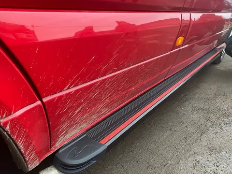 Бокові пороги Maya Red (2 шт., алюміній) Середня база для Mercedes Sprinter W906 2006-2018 рр — Mercedes Sprinter W906 2006–2018 гг. DianaParts