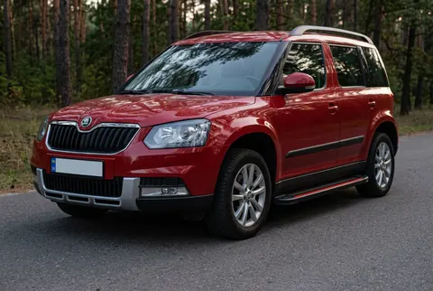 Бокові пороги Maya Red (2 шт., алюміній) для Skoda Yeti 2009-2017 рр — Skoda Yeti 2009-2017 гг. DianaParts