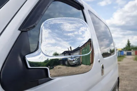 Накладки на дзеркала (2 шт, пласт) для Peugeot Partner 1996-2008 рр — Peugeot Partner 1996-2008 гг. DianaParts