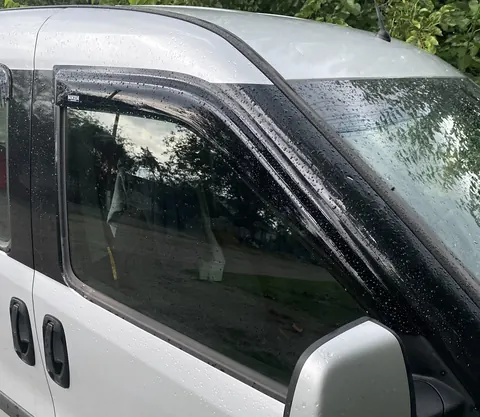 Вітровики (2 шт, Niken) 2010-2015, 2 штуки для Fiat Doblo II рр — Fiat Doblo II 2010-2022 гг. DianaParts