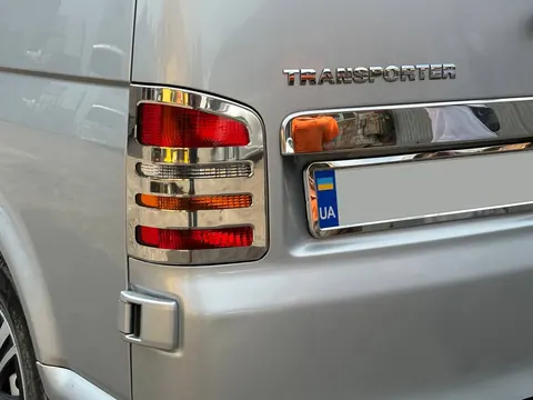 Накладки на стопи (2 шт., нерж) 1 двері, OmsaLine - Італійська нержавейка для Volkswagen T5 2010-2015 рр — Volkswagen T5 2010-2015 гг. DianaParts