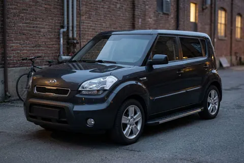 Бокові пороги Duru (2 шт., Алюміній) для Kia Soul I 2008-2013 рр — Kia Soul I 2008-2013 гг. DianaParts
