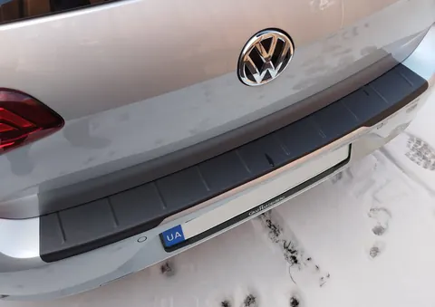 Накладка на задній бампер EuroCap (HB, ABS) для Volkswagen Golf 7/E-Golf 2012-2020 рр — Volkswagen Golf 7/E-Golf 2012-2020 гг. DianaParts