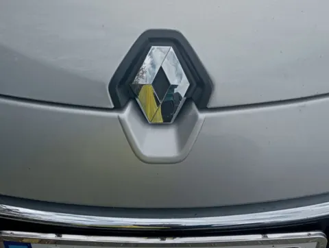 Емблема (2008-2013) для Renault Megane III рр — Renault Megane III 2009-2016 гг. DianaParts
